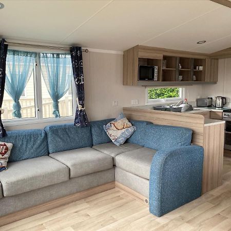 Blackpool Caravans Marton Mere Bagian luar foto