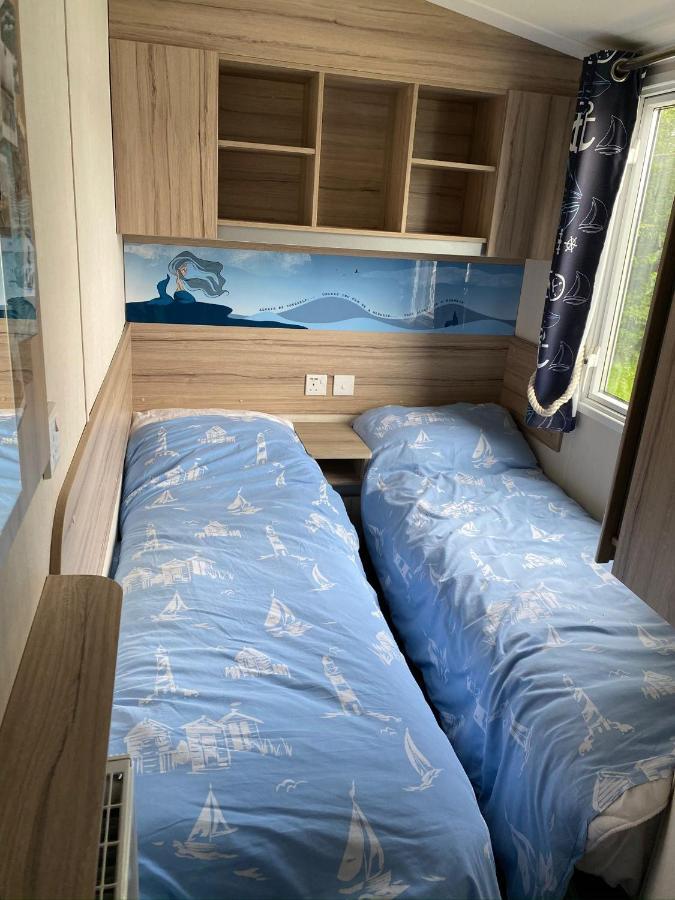 Blackpool Caravans Marton Mere Bagian luar foto